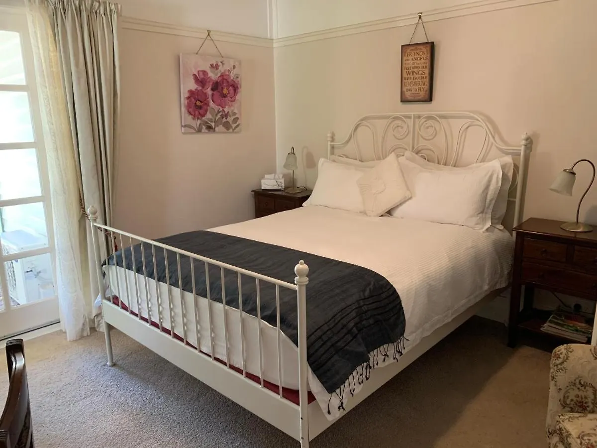 Rosebridge House Bed & Breakfast Adult Retreat Gooseberry Hill 5*,  Australia