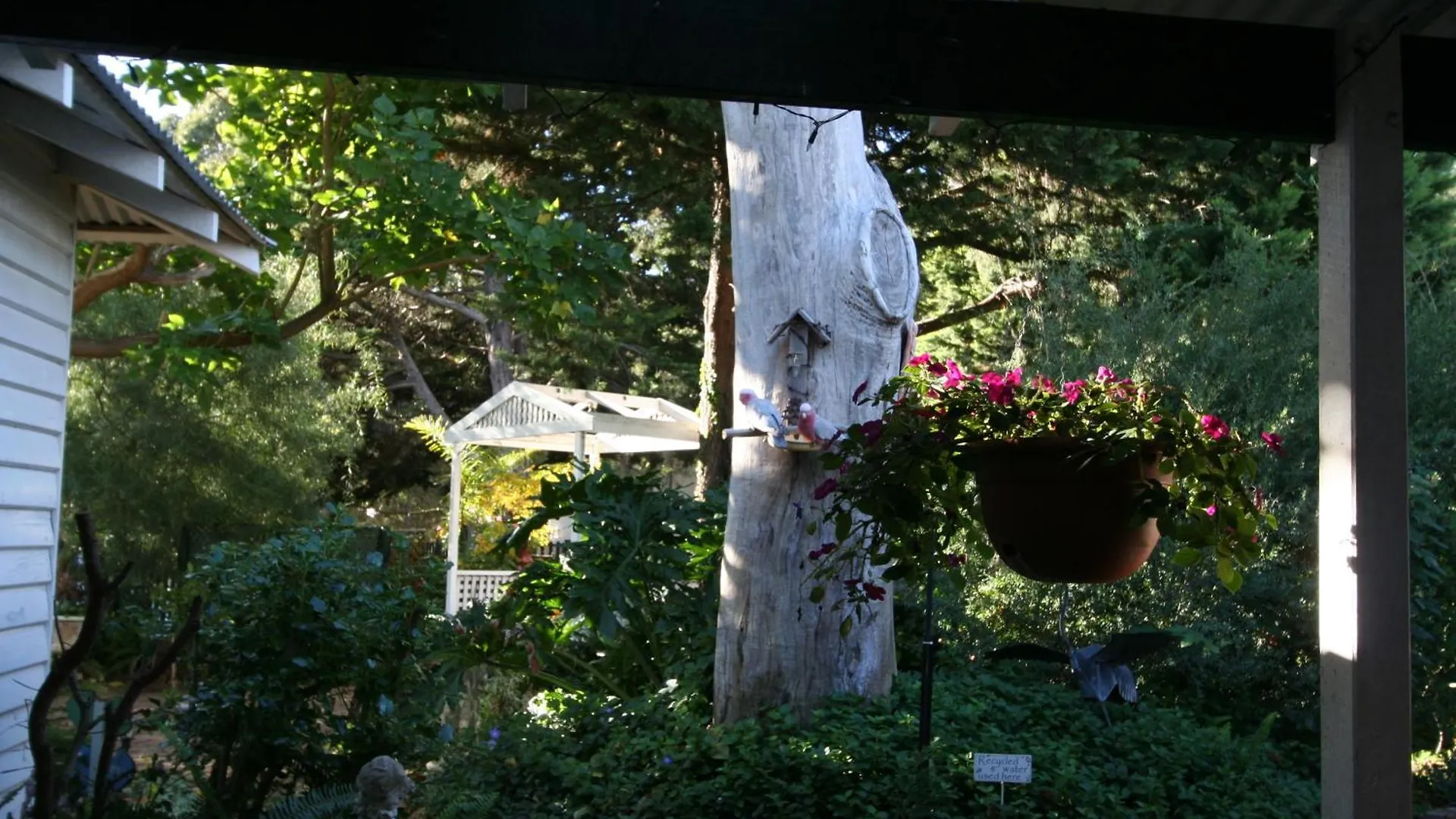 Rosebridge House Bed & Breakfast Adult Retreat Gooseberry Hill
