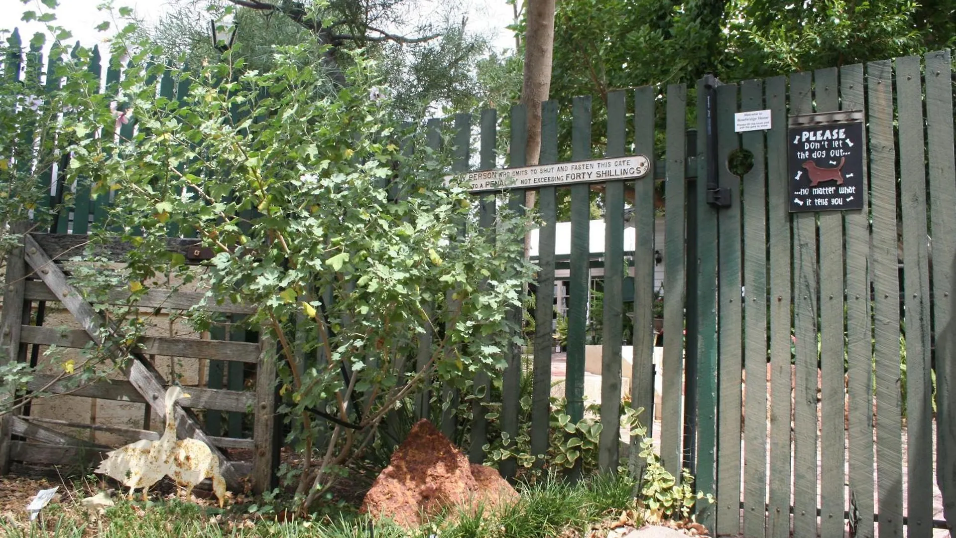 Rosebridge House Bed & Breakfast Adult Retreat Gooseberry Hill