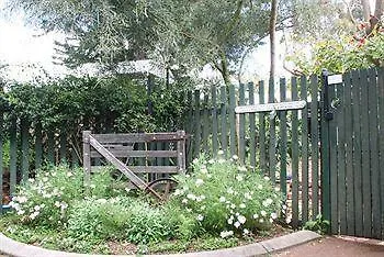 Rosebridge House Bed & Breakfast Adult Retreat Gooseberry Hill