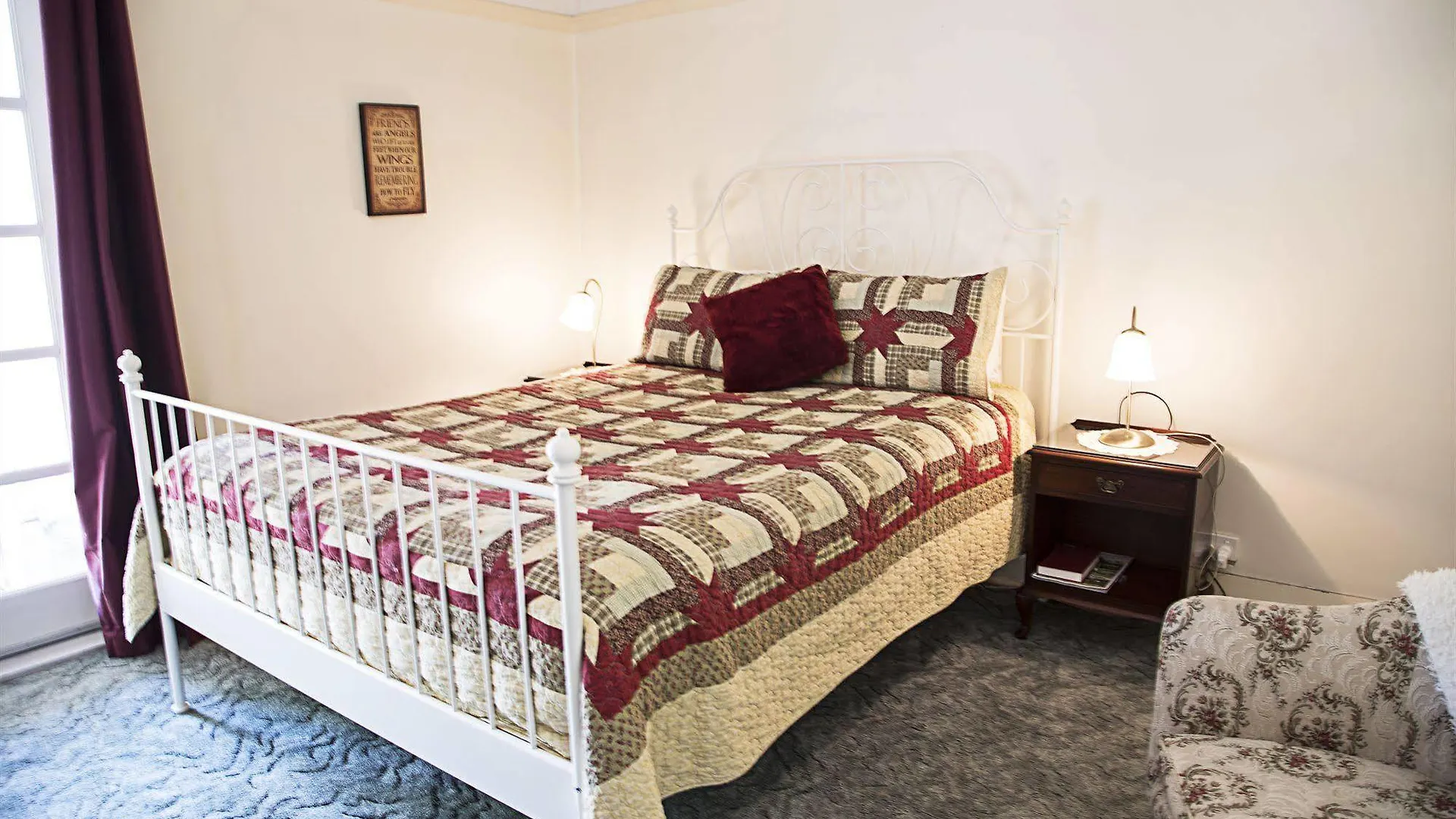 *****  Rosebridge House Bed & Breakfast Adult Retreat Gooseberry Hill Australia