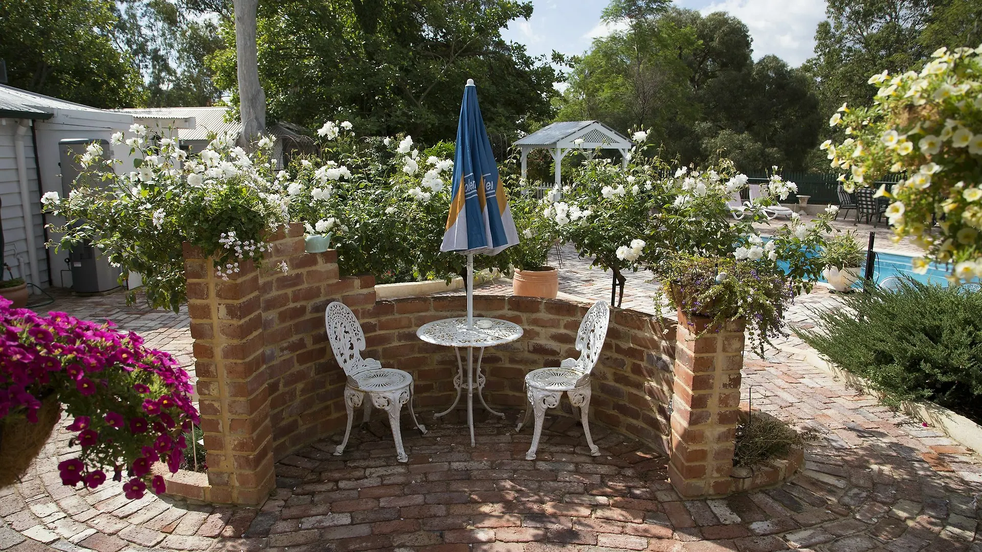 Rosebridge House Bed & Breakfast Adult Retreat Gooseberry Hill Australia